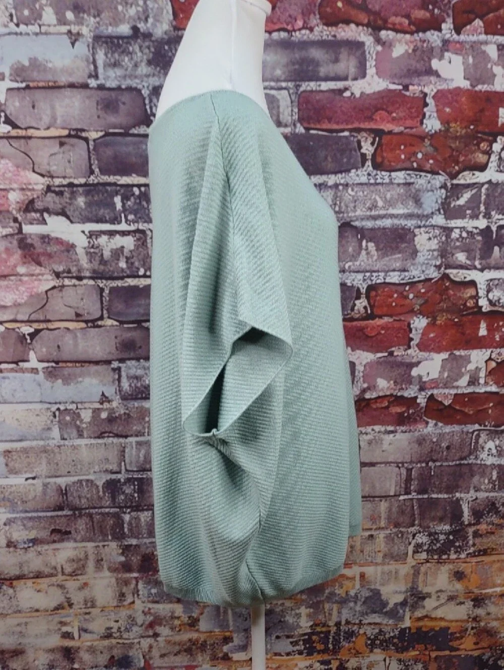 Cyrus lightweight rayon